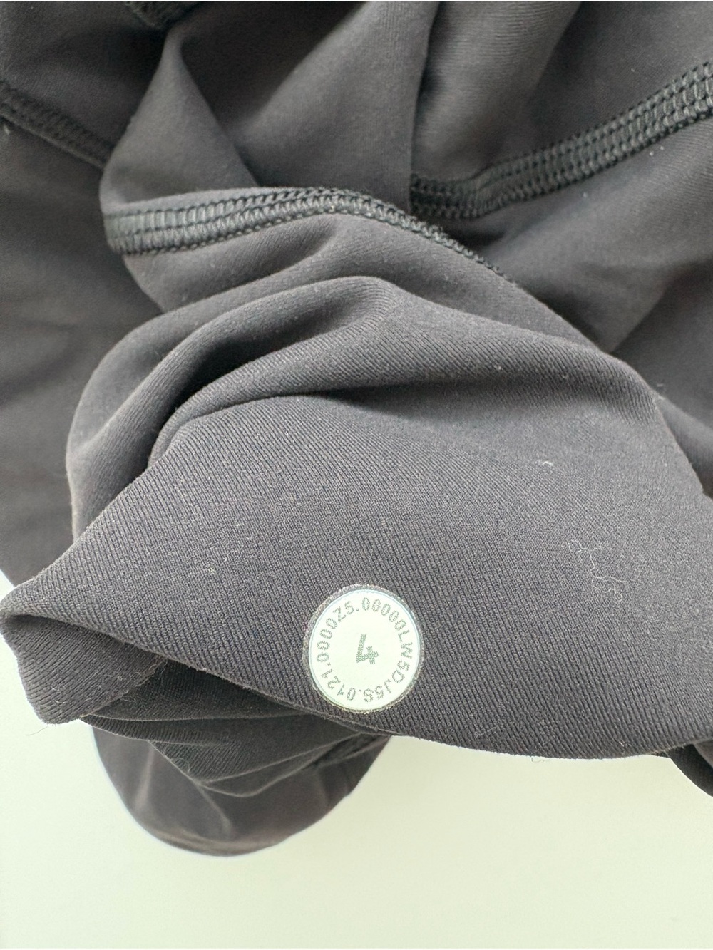 Lululemon Black Full Length Running Leggings Pockets Size 4 28” - Picture 4 of 7
